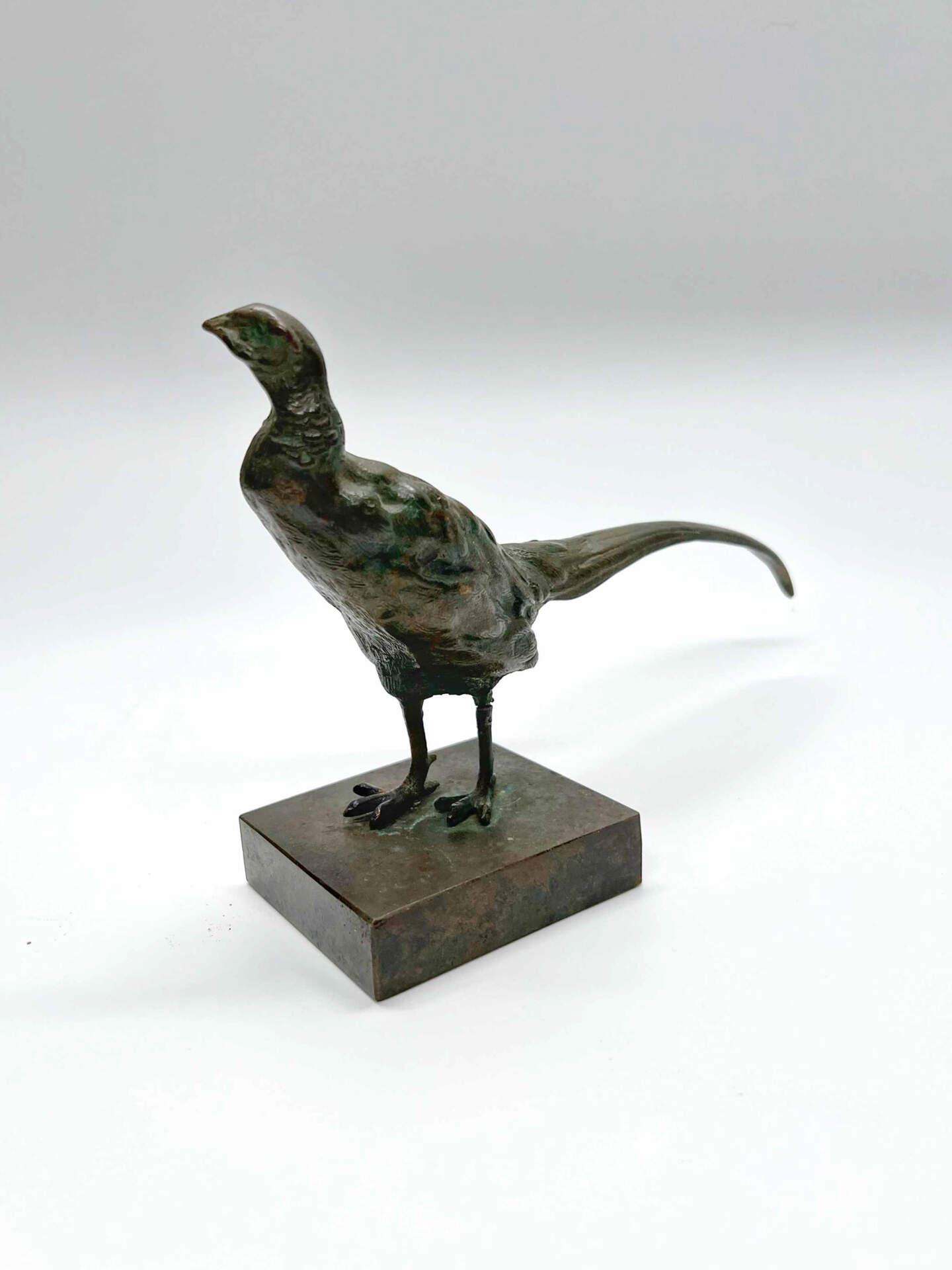 Strut in Bronze Sculpture #174