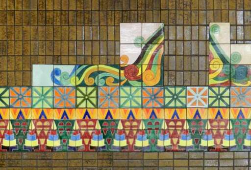 The Buffalo Piece, Humboldt-Hospital Station Mural detail