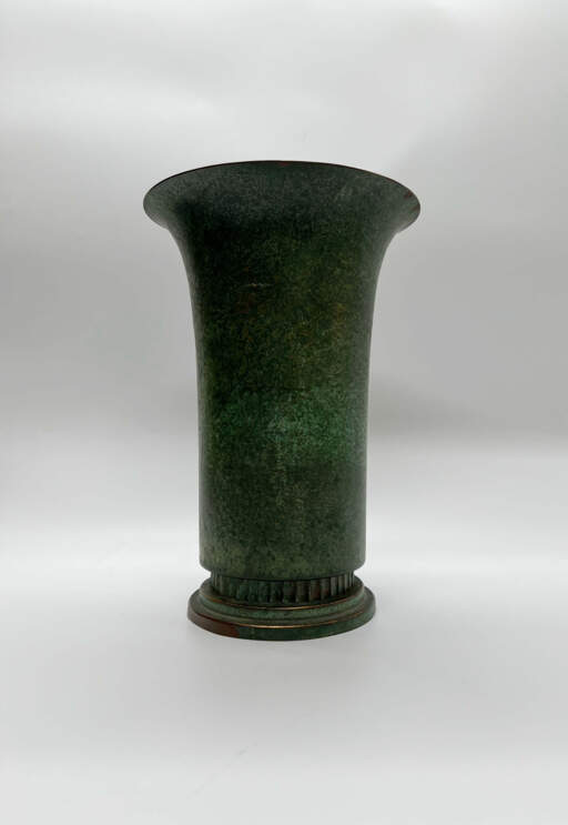 Pedestal Vase #270