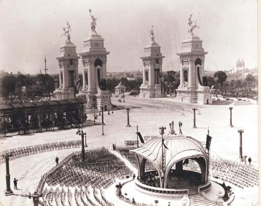 Esplanade Bandstand and Triumphal Bridge