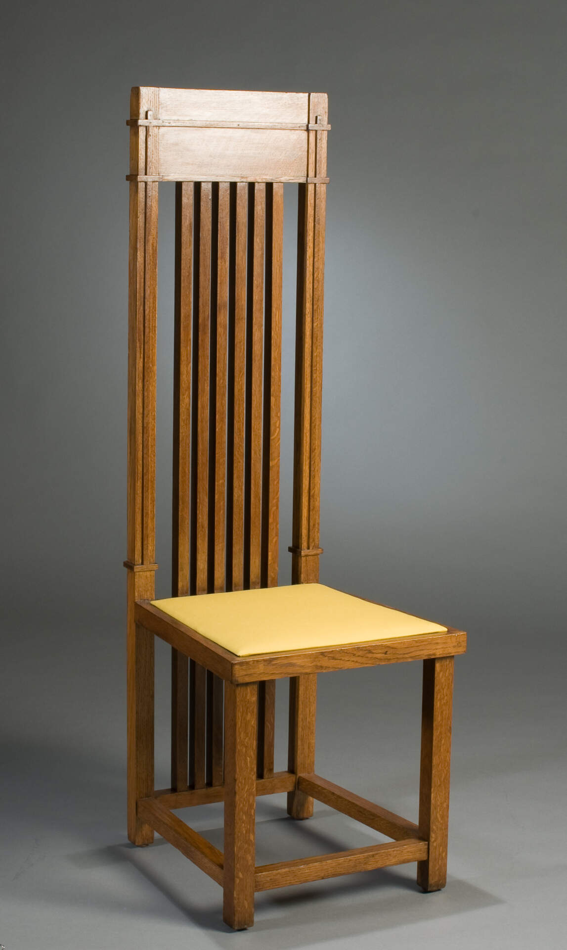 Pillar Chair