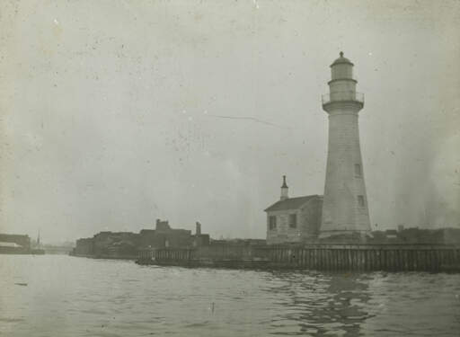 NY State, Oswego, Mouth of River